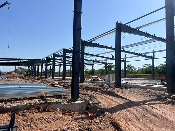 鋼結(jié)構(gòu)廠房 鋼結(jié)構(gòu)廠房